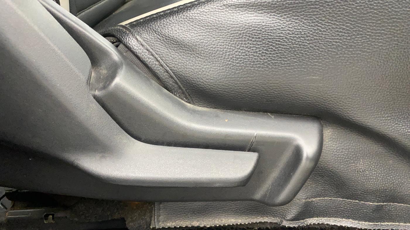2020 Maruti Baleno DELTA PETROL 1.2, Petrol, Manual, 56,398 km, Driver Side Adjustment Panel