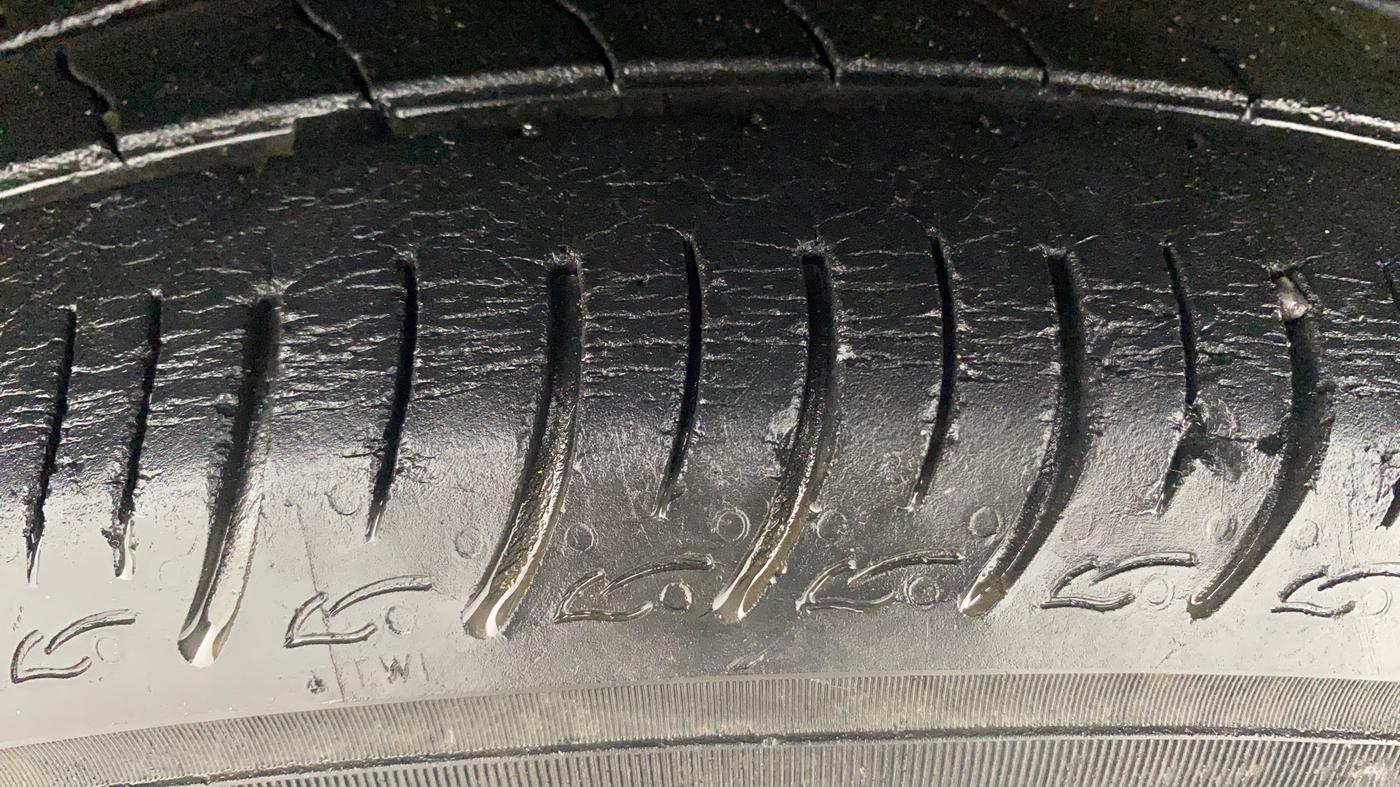 2020 Maruti Baleno DELTA PETROL 1.2, Petrol, Manual, 56,398 km, Left Front Tyre Tread