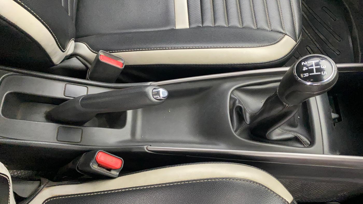 2020 Maruti Baleno DELTA PETROL 1.2, Petrol, Manual, 56,398 km, Gear Lever