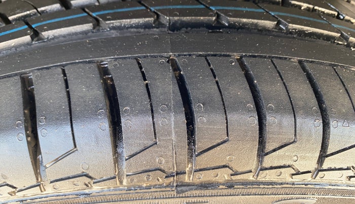 2020 Skoda Rapid STYLE AT TSI, Petrol, Automatic, 56,885 km, Right Rear Tyre Tread