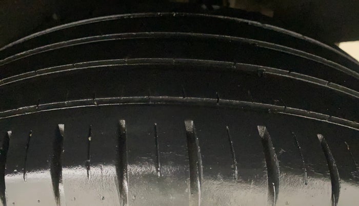 2020 Maruti Baleno ZETA PETROL 1.2, Petrol, Manual, 94,602 km, Left Rear Tyre Tread