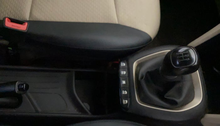 2021 Hyundai NEW SANTRO SPORTZ EXECUTIVE MT CNG, CNG, Manual, 40,803 km, Gear Lever