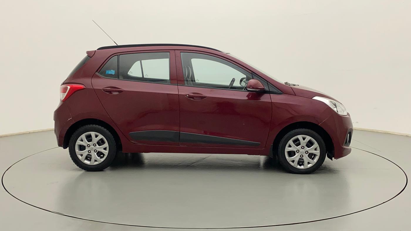 2016 Hyundai Grand i10 SPORTZ 1.2 KAPPA VTVT, Petrol, Manual, 41,111 km, Right Side View