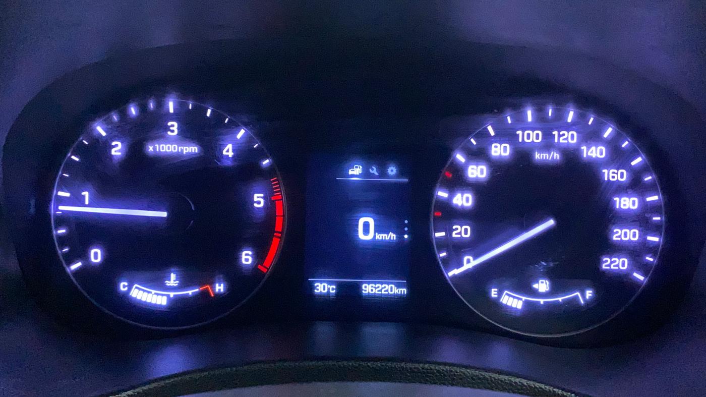 2015 Hyundai Creta SX (O) 1.6 DIESEL, Diesel, Manual, 96,293 km, Odometer Image