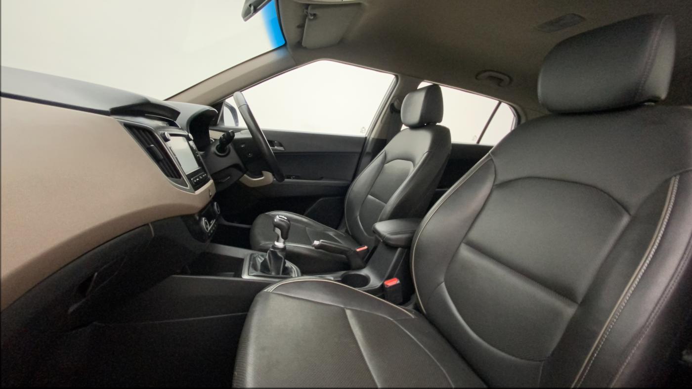 2015 Hyundai Creta SX (O) 1.6 DIESEL, Diesel, Manual, 96,293 km, Right Side Front Door Cabin