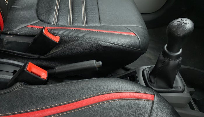 2019 Maruti Alto 800 LXI, Petrol, Manual, 18,659 km, Gear Lever