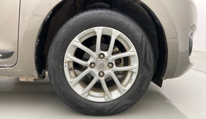 2018 Maruti Swift ZXI AMT, Petrol, Automatic, 35,174 km, Right Front Wheel