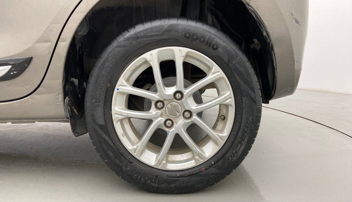 2018 Maruti Swift ZXI AMT, Petrol, Automatic, 35,174 km, Left Rear Wheel