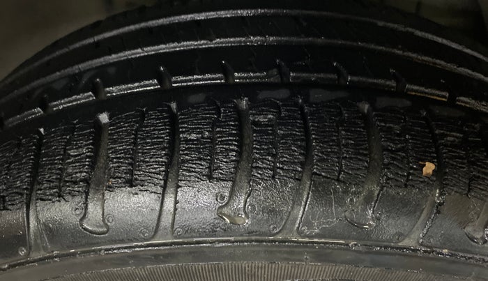 2018 Tata Tiago XZA PETROL, Petrol, Automatic, 27,449 km, Right Front Tyre Tread