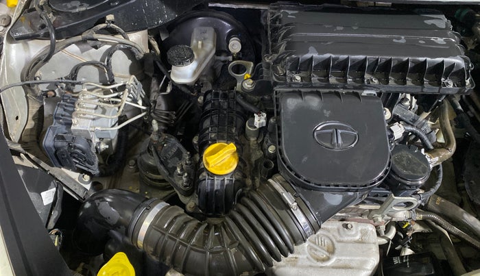 2018 Tata Tiago XZA PETROL, Petrol, Automatic, 27,449 km, Engine View - Right