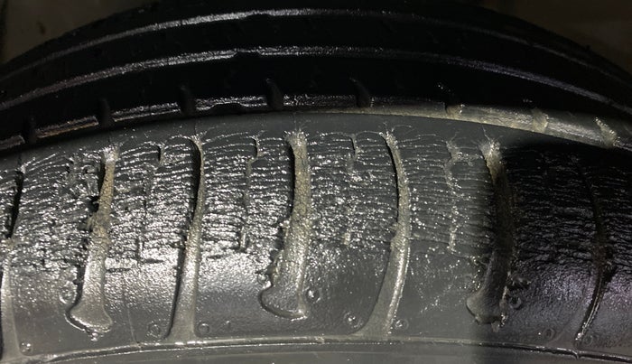 2018 Tata Tiago XZA PETROL, Petrol, Automatic, 27,449 km, Left Front Tyre Tread