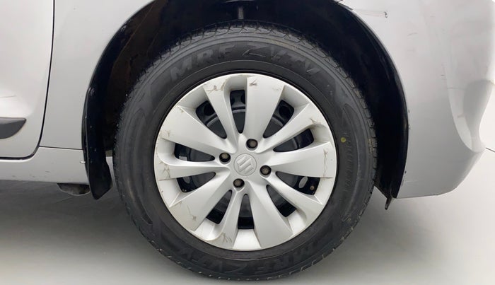 2017 Maruti Baleno DELTA PETROL 1.2, Petrol, Manual, 51,814 km, Right Front Wheel