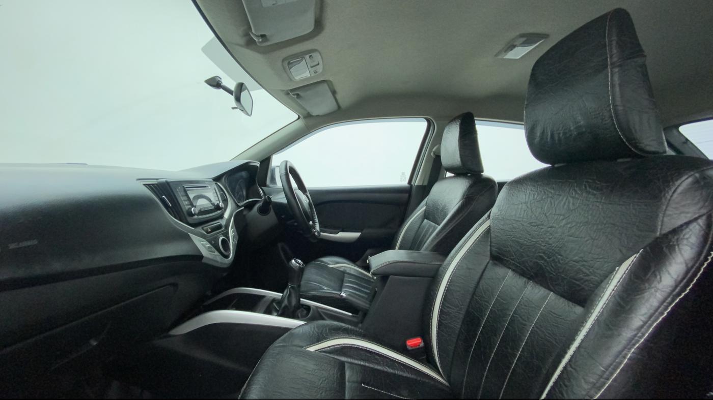2017 Maruti Baleno DELTA PETROL 1.2, Petrol, Manual, 51,814 km, Right Side Front Door Cabin
