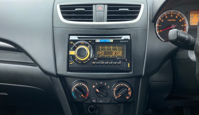 2012 Maruti Swift VXI, Petrol, Manual, 48,509 km, Air Conditioner