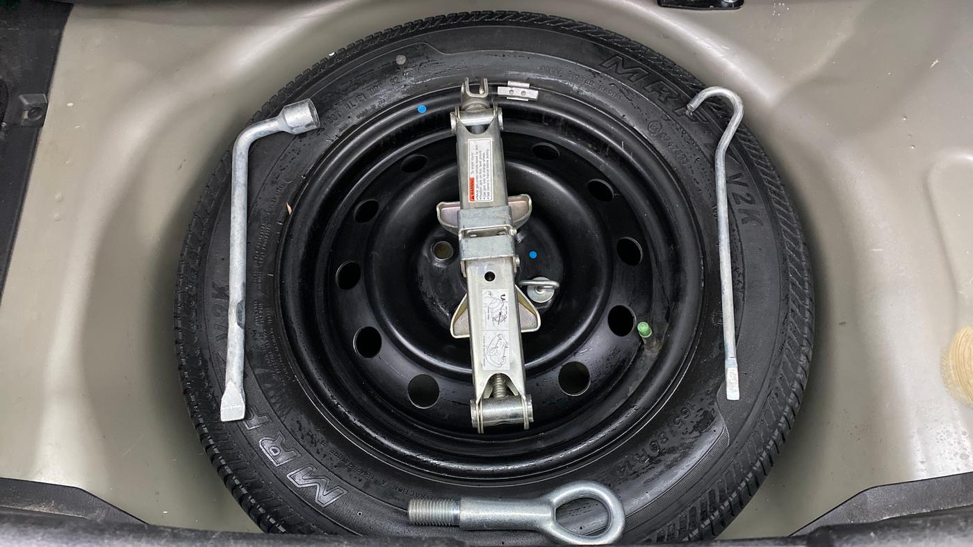 2012 Maruti Swift VXI, Petrol, Manual, 48,509 km, Spare Tyre