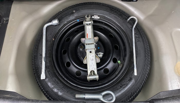2012 Maruti Swift VXI, Petrol, Manual, 48,509 km, Spare Tyre