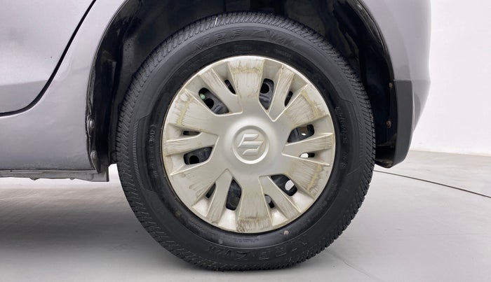 2012 Maruti Swift VXI, Petrol, Manual, 48,509 km, Left Rear Wheel