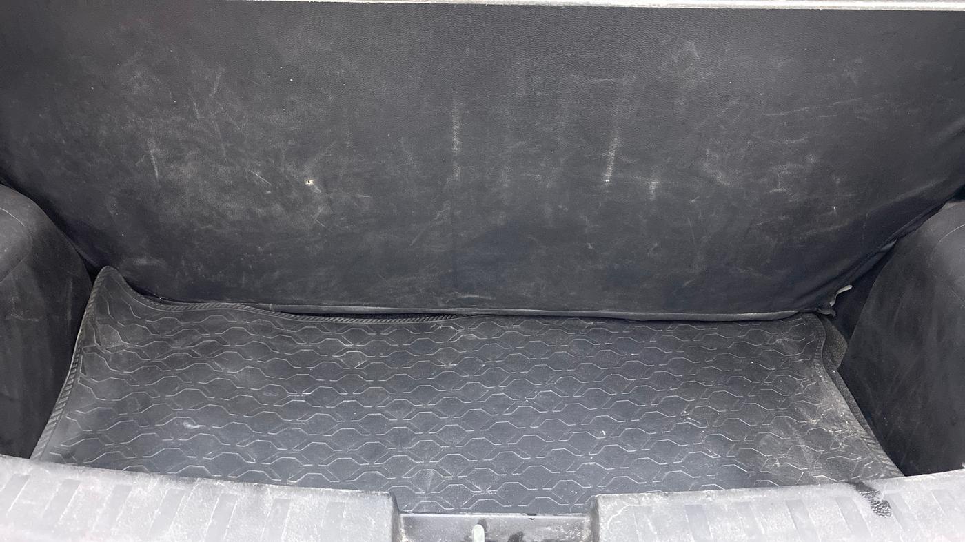 2012 Maruti Swift VXI, Petrol, Manual, 48,509 km, Boot Inside