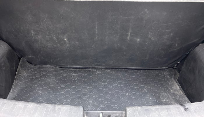 2012 Maruti Swift VXI, Petrol, Manual, 48,509 km, Boot Inside