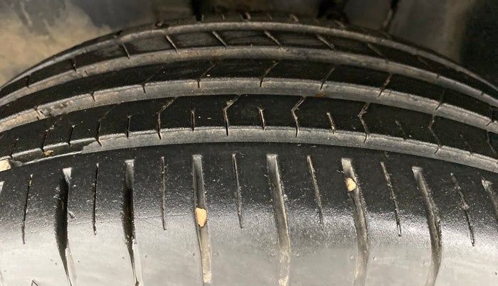2021 Tata PUNCH CREATIVE  AMT, Petrol, Automatic, 12,600 km, Left Front Tyre Tread