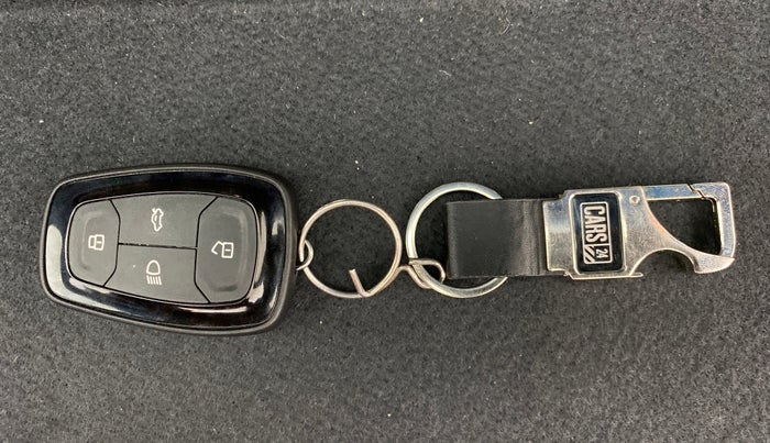 2021 Tata PUNCH CREATIVE  AMT, Petrol, Automatic, 12,600 km, Key Close Up