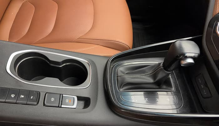 2020 MG HECTOR PLUS SHARP 1.5 PETROL TURBO DCT 6-STR, Petrol, Automatic, 41,662 km, Gear Lever