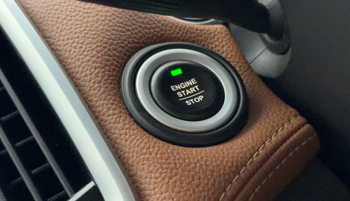 2020 MG HECTOR PLUS SHARP 1.5 PETROL TURBO DCT 6-STR, Petrol, Automatic, 41,662 km, Keyless Start/ Stop Button