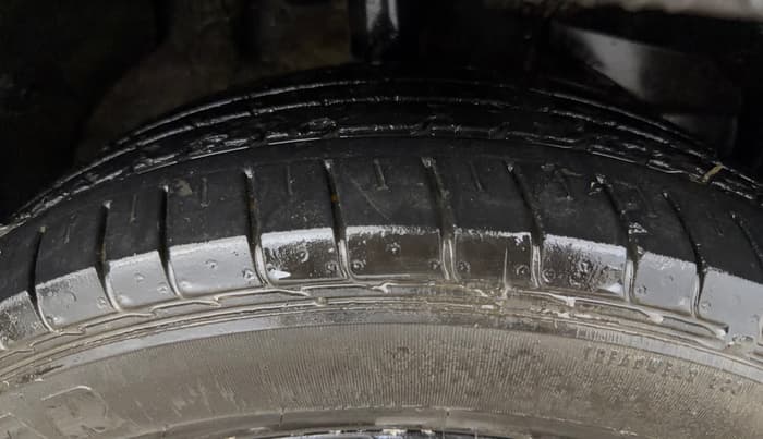 2020 MG HECTOR PLUS SHARP 1.5 PETROL TURBO DCT 6-STR, Petrol, Automatic, 41,662 km, Right Front Tyre Tread