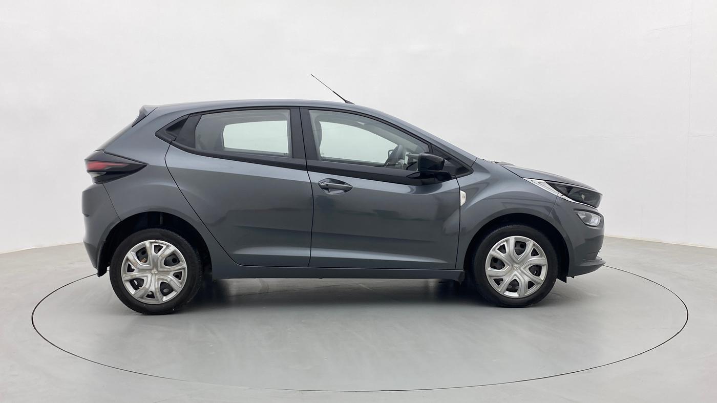 2021 Tata ALTROZ XT 1.2, Petrol, Manual, 15,928 km, Right Side View