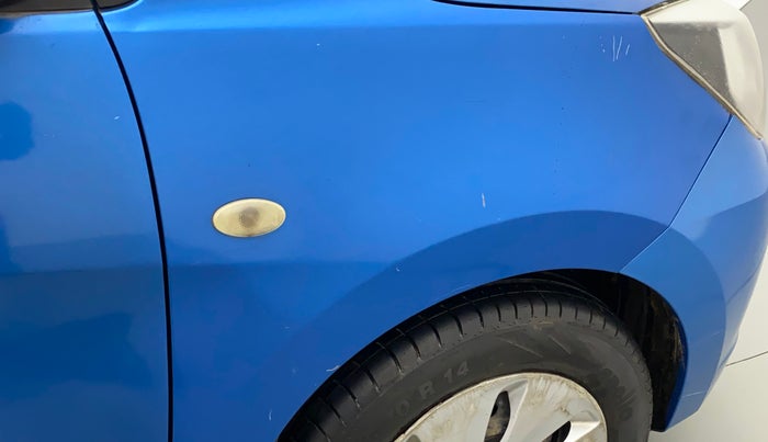 2015 Maruti Celerio VXI, Petrol, Manual, 60,841 km, Right fender - Minor scratches