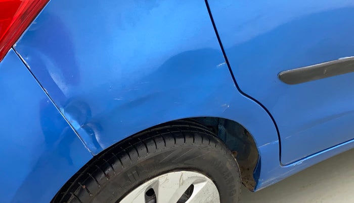 2015 Maruti Celerio VXI, Petrol, Manual, 60,841 km, Right quarter panel - Minor scratches