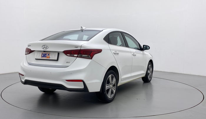 2018 Hyundai Verna 1.6 SX VTVT, Petrol, Manual, 11,205 km, Right Back Diagonal