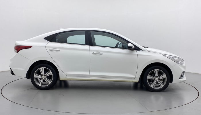 2018 Hyundai Verna 1.6 SX VTVT, Petrol, Manual, 11,205 km, Right Side View