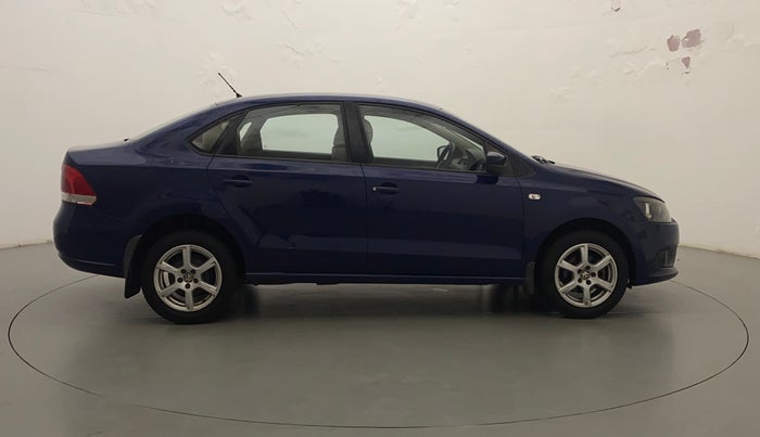 2014 Volkswagen Vento HIGHLINE 1.6 MPI, Petrol, Manual, 45,714 km, Right Side
