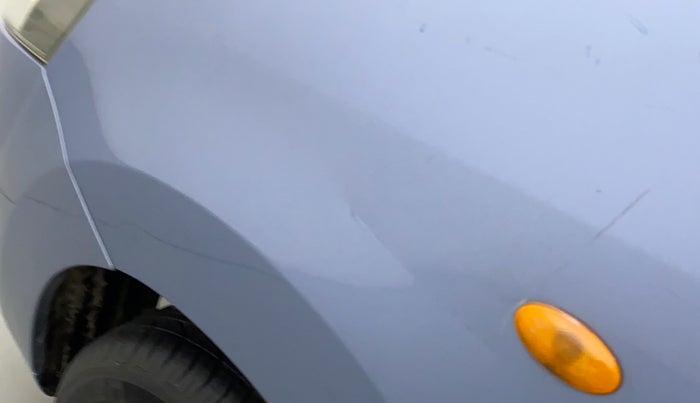 2011 Maruti Wagon R 1.0 VXI, Petrol, Manual, 18,112 km, Left fender - Slightly dented