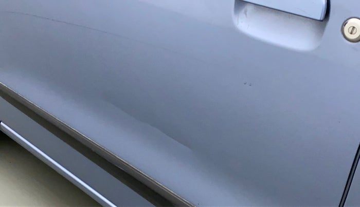 2011 Maruti Wagon R 1.0 VXI, Petrol, Manual, 18,112 km, Front passenger door - Minor scratches