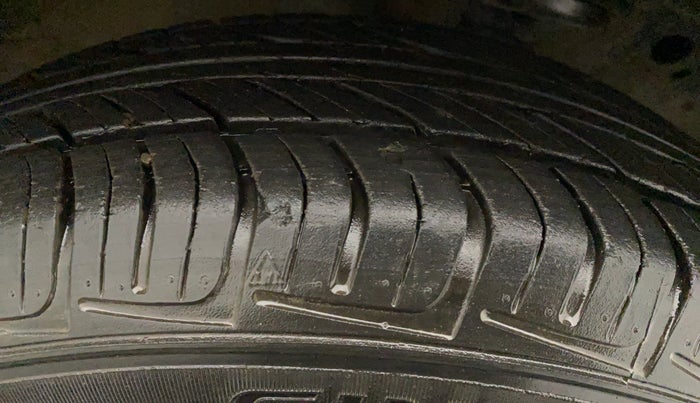 2011 Maruti Wagon R 1.0 VXI, Petrol, Manual, 18,112 km, Right Rear Tyre Tread