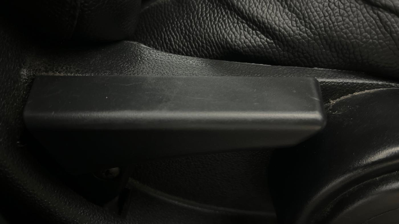 2018 Tata Tiago XZ PETROL, Petrol, Manual, 88,329 km, Driver Side Adjustment Panel
