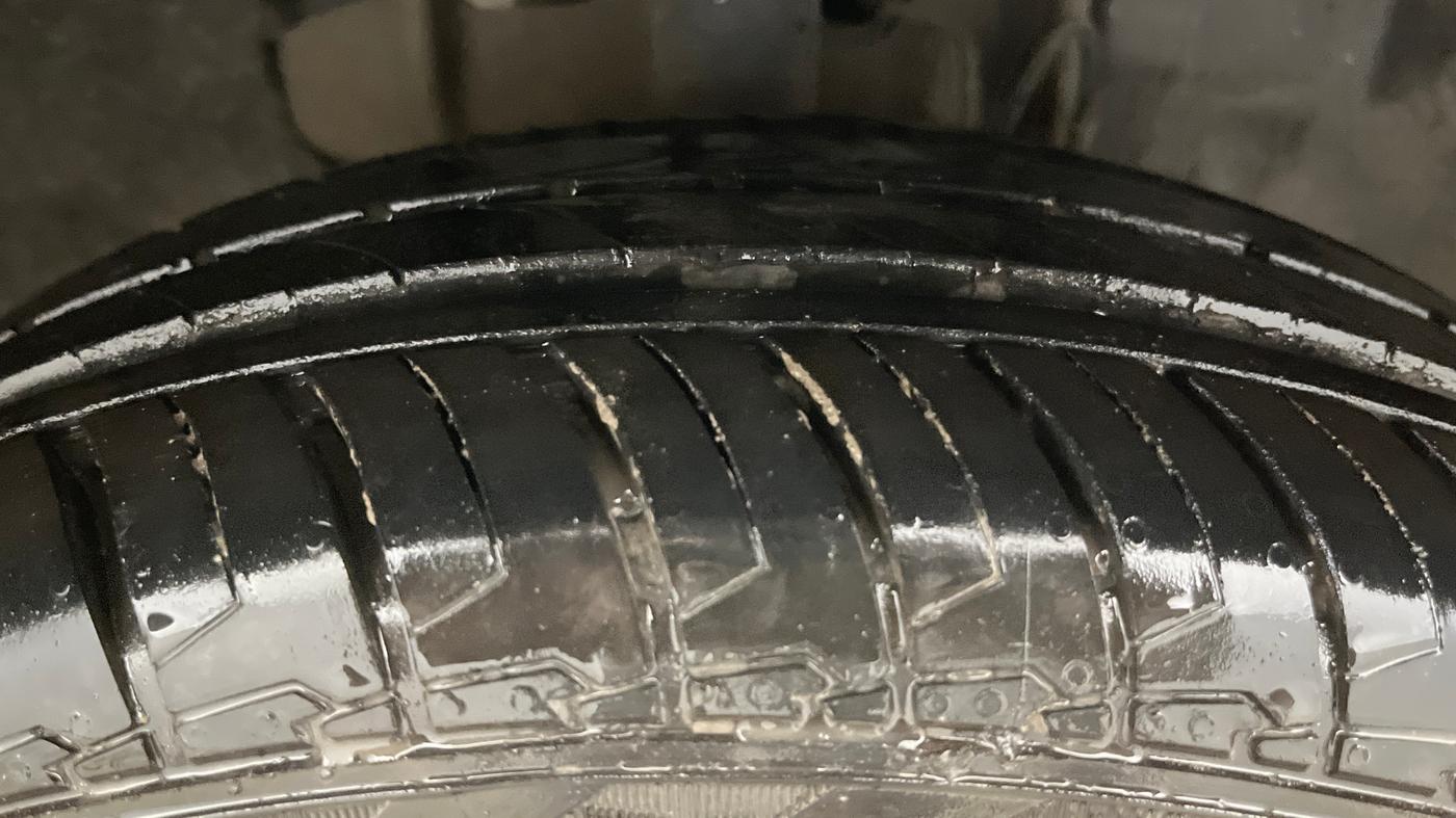 2018 Tata Tiago XZ PETROL, Petrol, Manual, 88,329 km, Right Front Tyre Tread