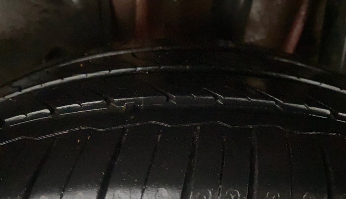 2016 Tata Tiago XZ PETROL, Petrol, Manual, 56,229 km, Left Rear Tyre Tread