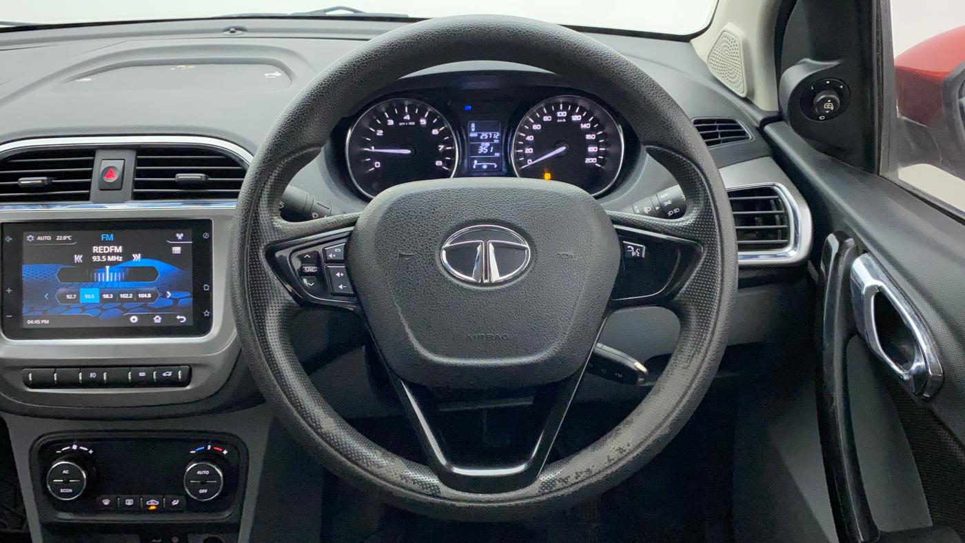 2019 Tata TIGOR XZ PLUS PETROL, Petrol, Manual, 25,712 km, Steering Wheel Close Up