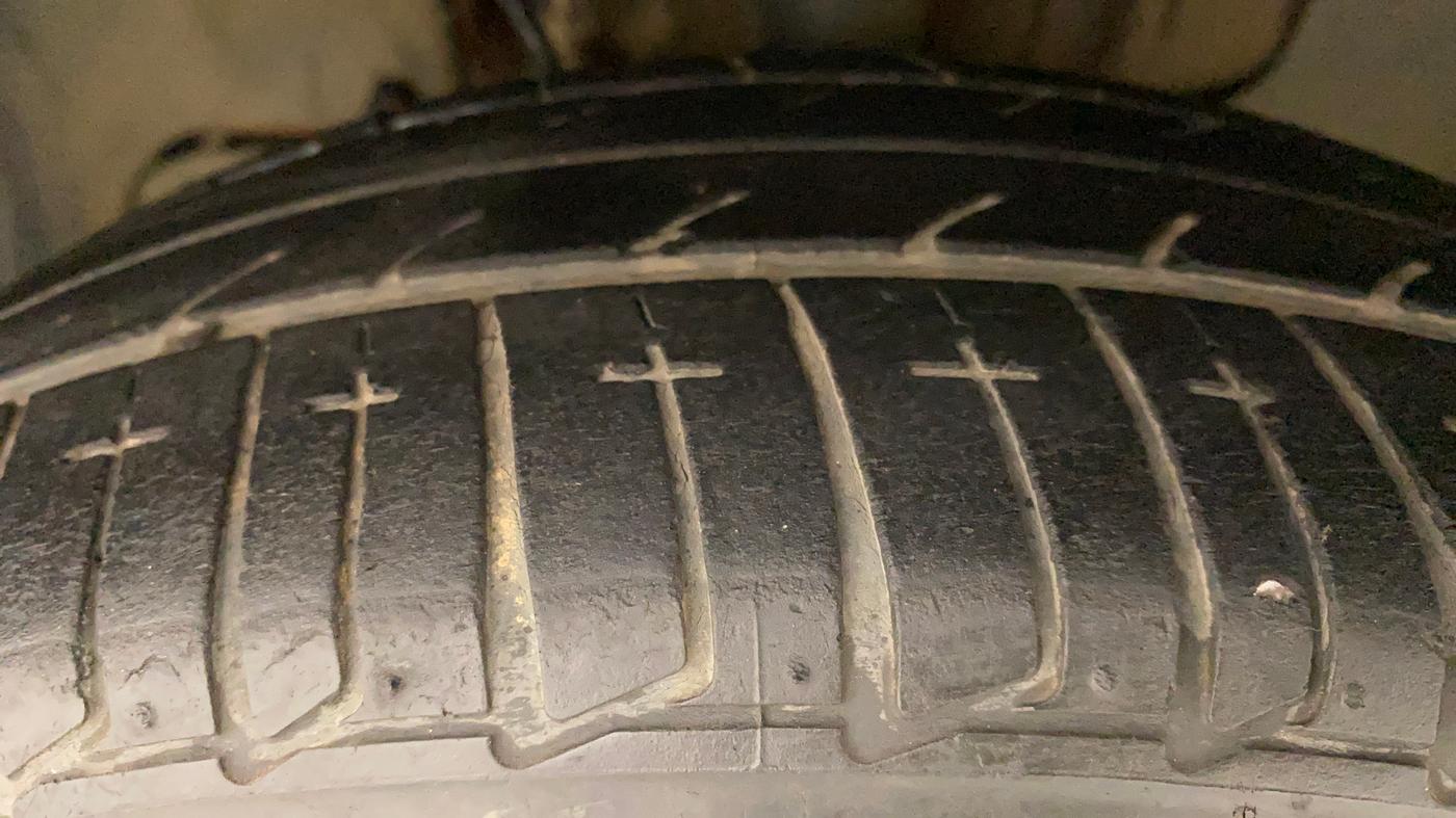 2019 Tata TIGOR XZ PLUS PETROL, Petrol, Manual, 25,712 km, Left Front Tyre Tread
