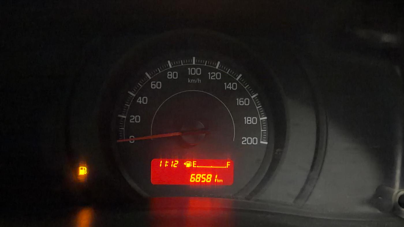 2021 Maruti Dzire LXI, CNG, Manual, 68,572 km, Odometer Image