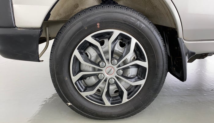 2020 Maruti Eeco 5 STR CNG WITH AC PLUSHTR, CNG, Manual, 30,246 km, Left Front Wheel