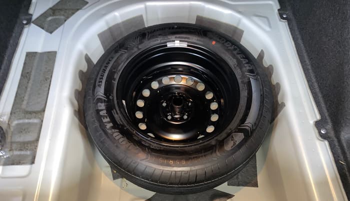 2024 Volkswagen VIRTUS Highline Plus 1.0 TSI AT, Petrol, Automatic, 21,452 km, Spare Tyre
