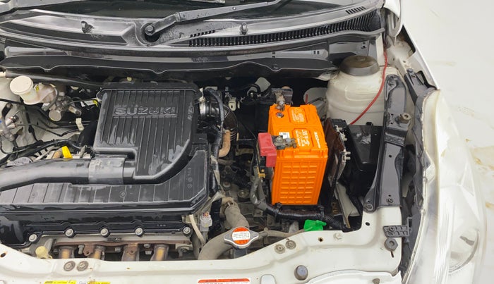 2015 Maruti Swift VXI, Petrol, Manual, 71,857 km, Engine View - Left