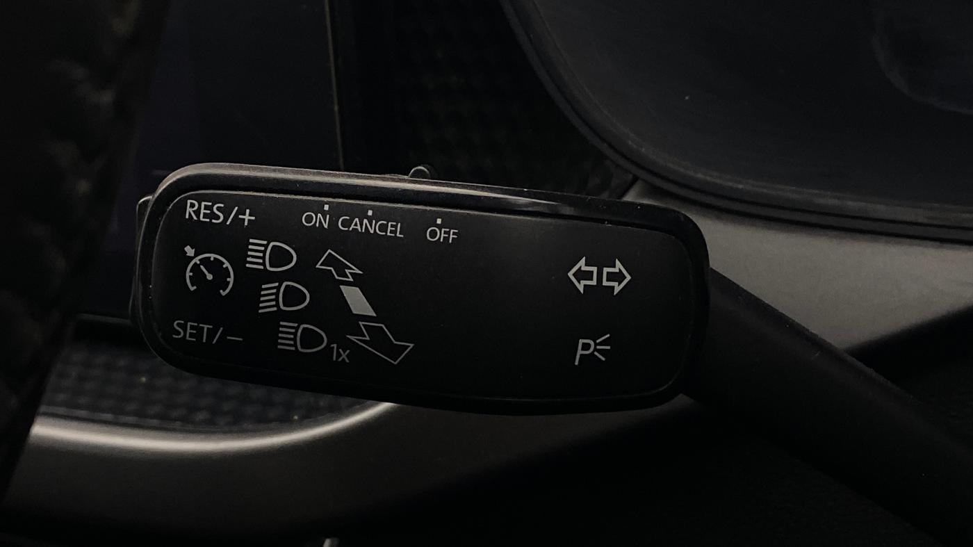 2022 Skoda KUSHAQ AMBITION 1.0L TSI MT, Petrol, Manual, 44,955 km, Adaptive Cruise Control