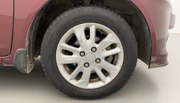 2013 Honda Amaze 1.5L I-DTEC VX, Diesel, Manual, 86,069 km, Right Front Wheel