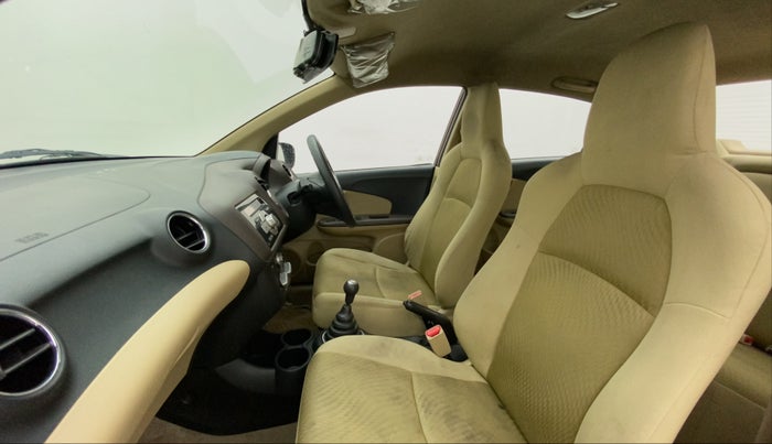 2013 Honda Amaze 1.5L I-DTEC VX, Diesel, Manual, 86,069 km, Right Side Front Door Cabin