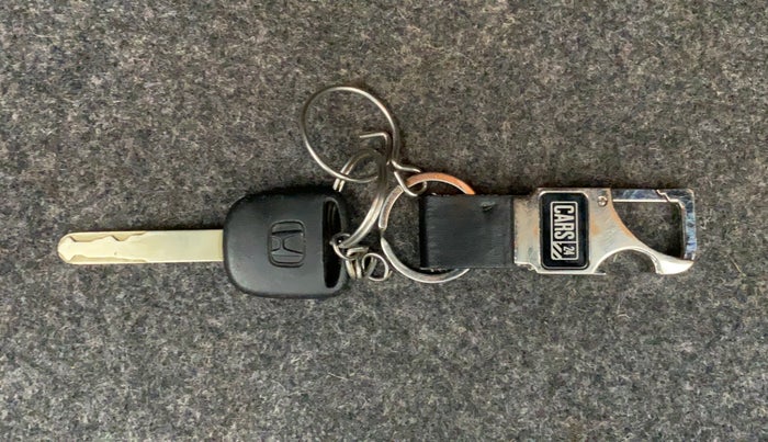 2013 Honda Amaze 1.5L I-DTEC VX, Diesel, Manual, 86,069 km, Key Close Up
